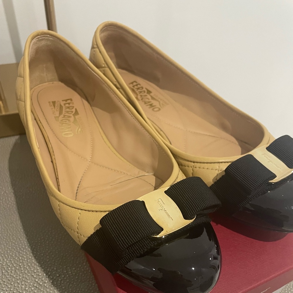 Ferragamo flats. Barely used.